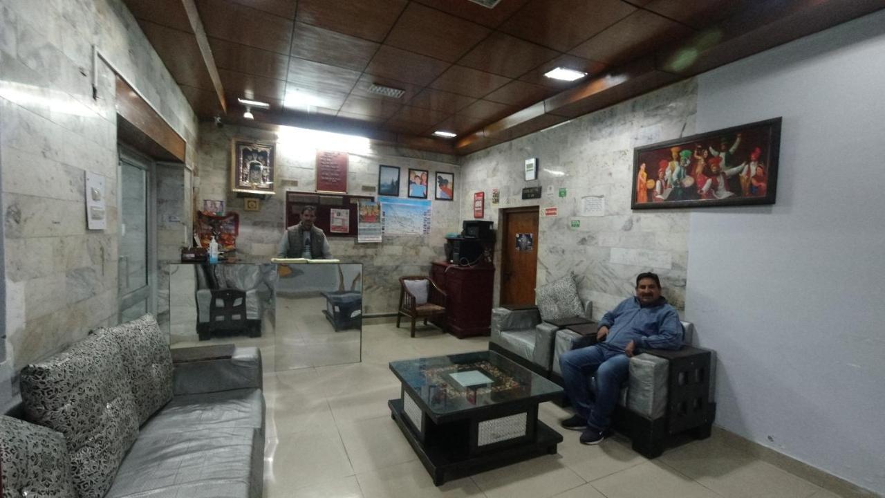 Shingar Hotel Mussoorie Mallroad Bagian luar foto