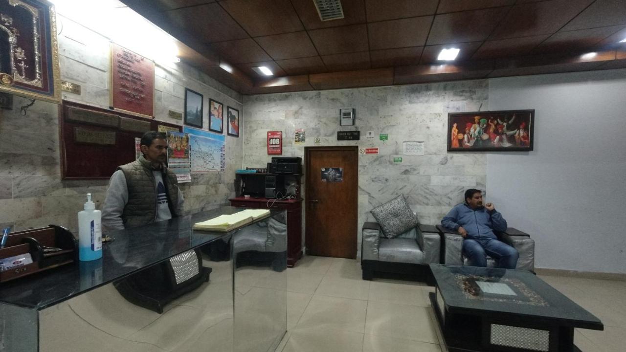 Shingar Hotel Mussoorie Mallroad Bagian luar foto